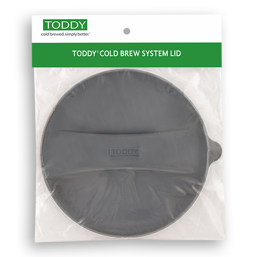 close up shot of Toddy cold brew system lid with hangtag front
